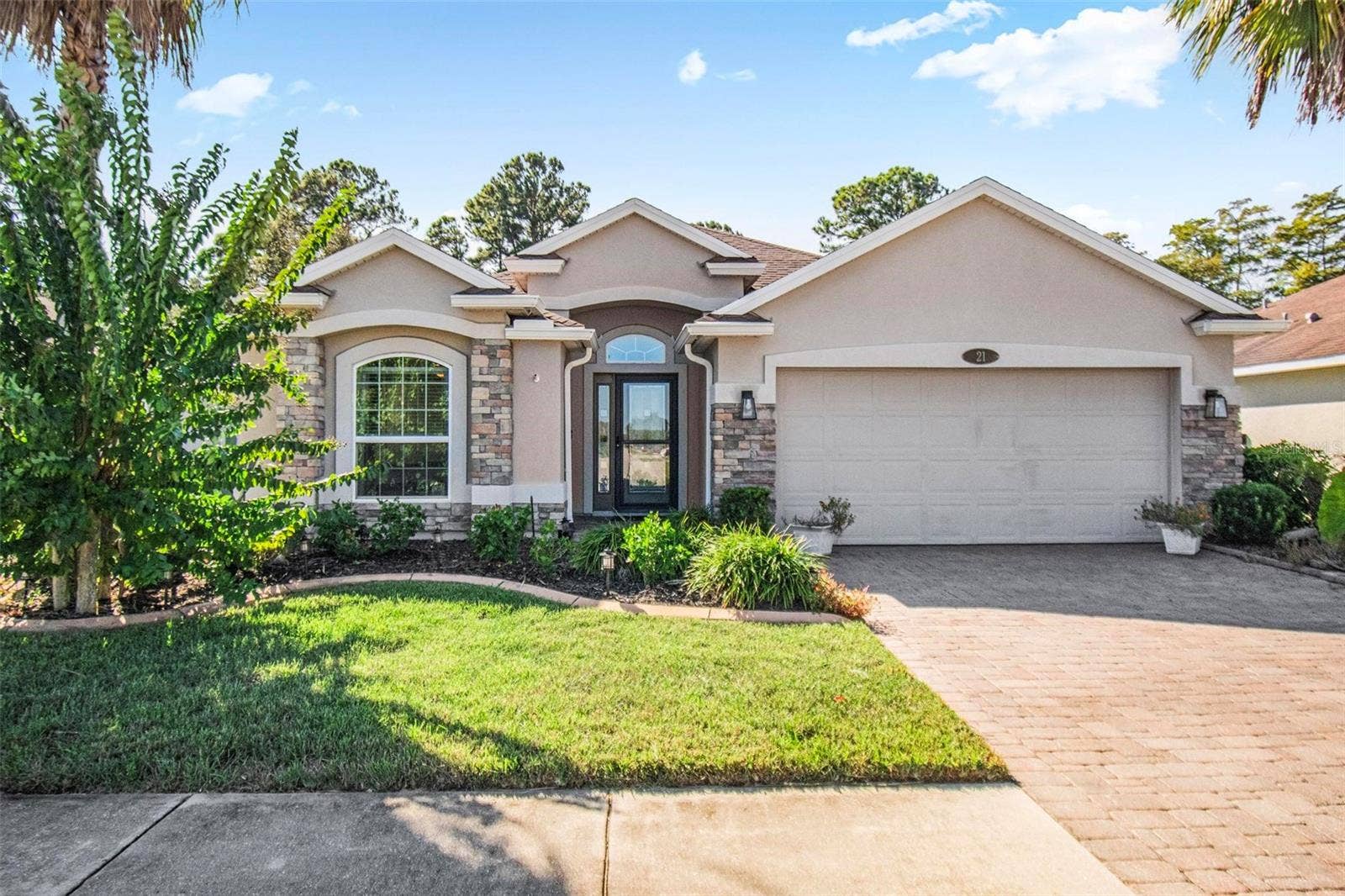 21 ARROWHEAD DRIVE, Palm Coast, FL 32137 21 ARROWHEAD DRIVE, Palm Coast, FL 32137