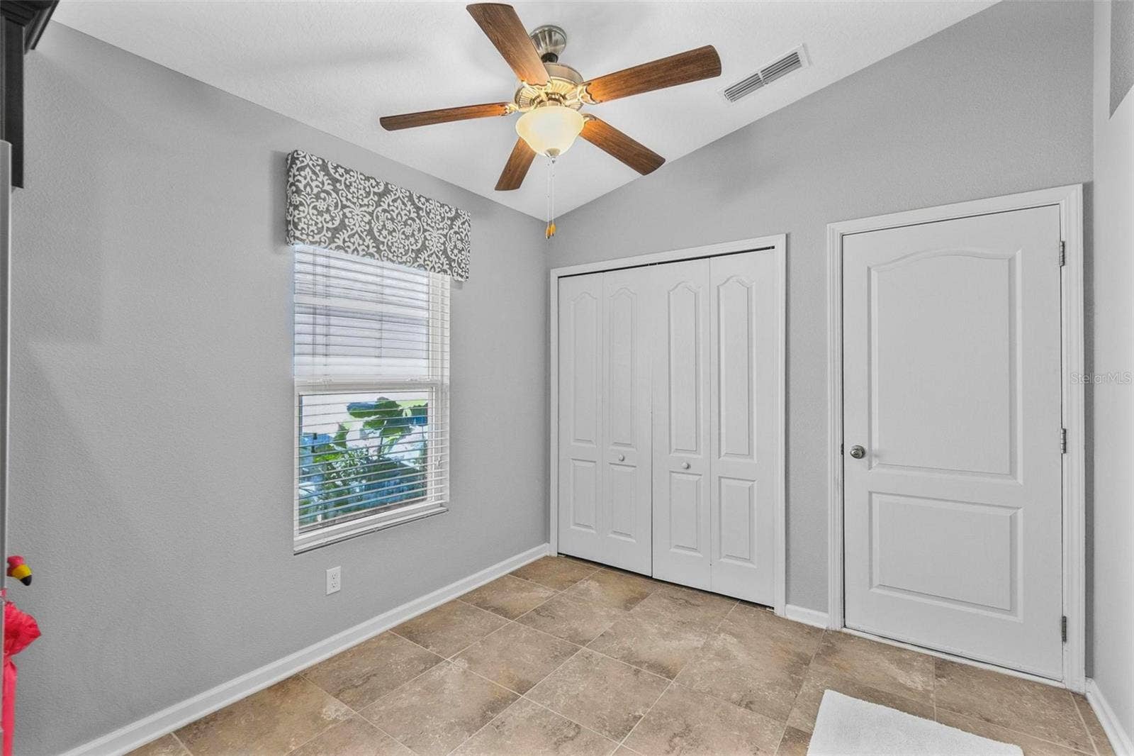 21 ARROWHEAD DRIVE, Palm Coast, FL 32137 21 ARROWHEAD DRIVE, Palm Coast, FL 32137