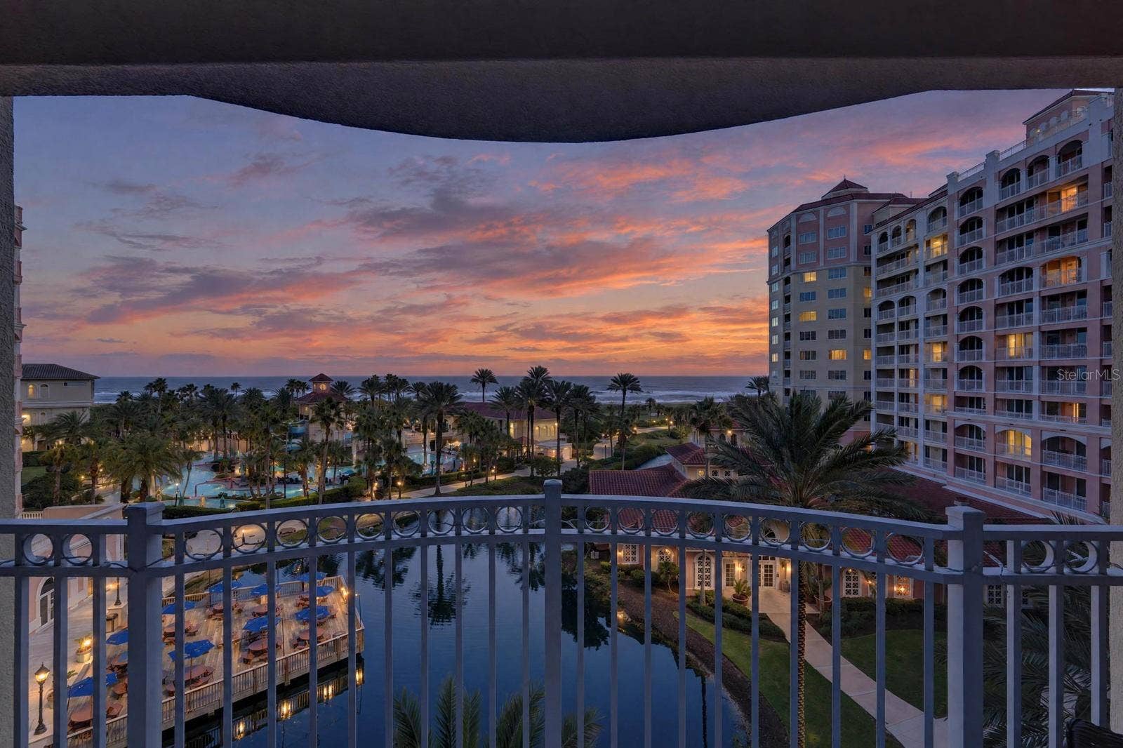 200 OCEAN CREST DRIVE, #437, Palm Coast, FL 32137 200 OCEAN CREST DRIVE, #437, Palm Coast, FL 32137