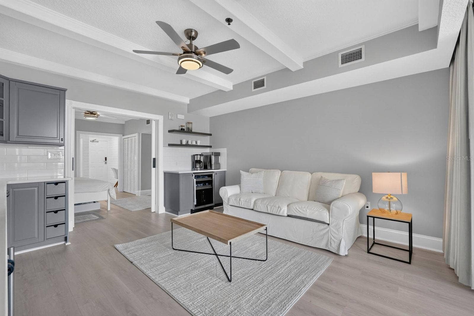 200 OCEAN CREST DRIVE, #437, Palm Coast, FL 32137 200 OCEAN CREST DRIVE, #437, Palm Coast, FL 32137