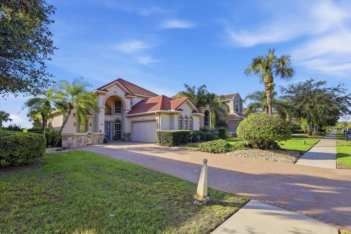 100 EMERALD LAKE DRIVE, Palm Coast, FL 32137 100 EMERALD LAKE DRIVE, Palm Coast, FL 32137