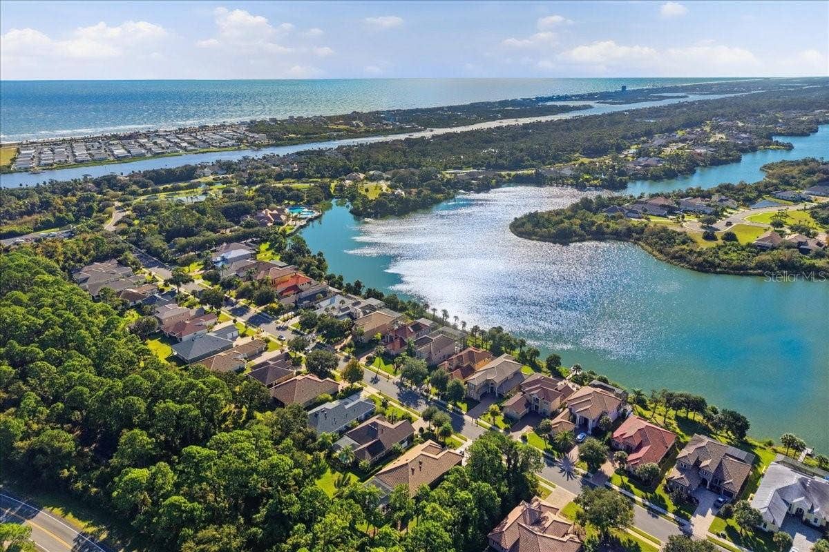 100 EMERALD LAKE DRIVE, Palm Coast, FL 32137 100 EMERALD LAKE DRIVE, Palm Coast, FL 32137