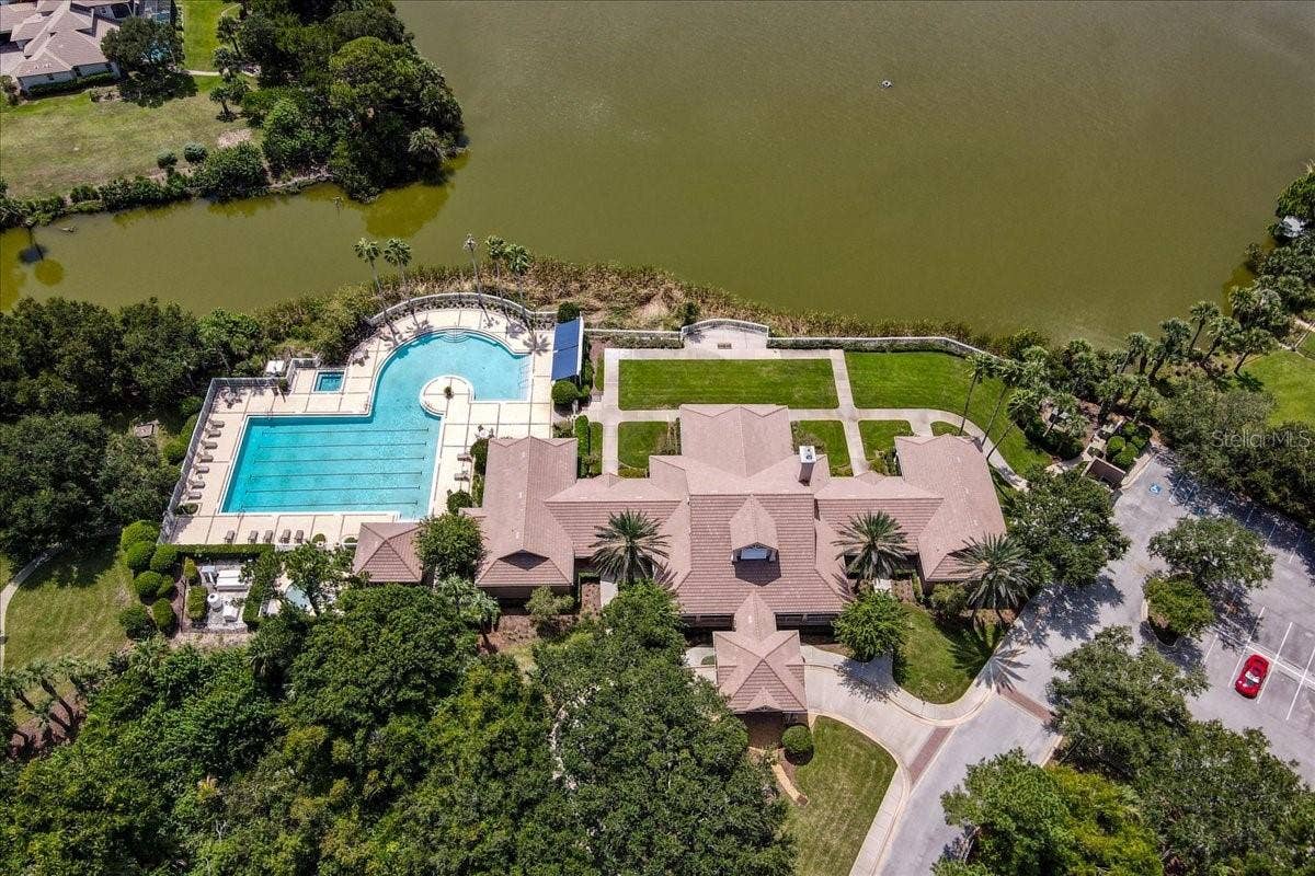 100 EMERALD LAKE DRIVE, Palm Coast, FL 32137 100 EMERALD LAKE DRIVE, Palm Coast, FL 32137