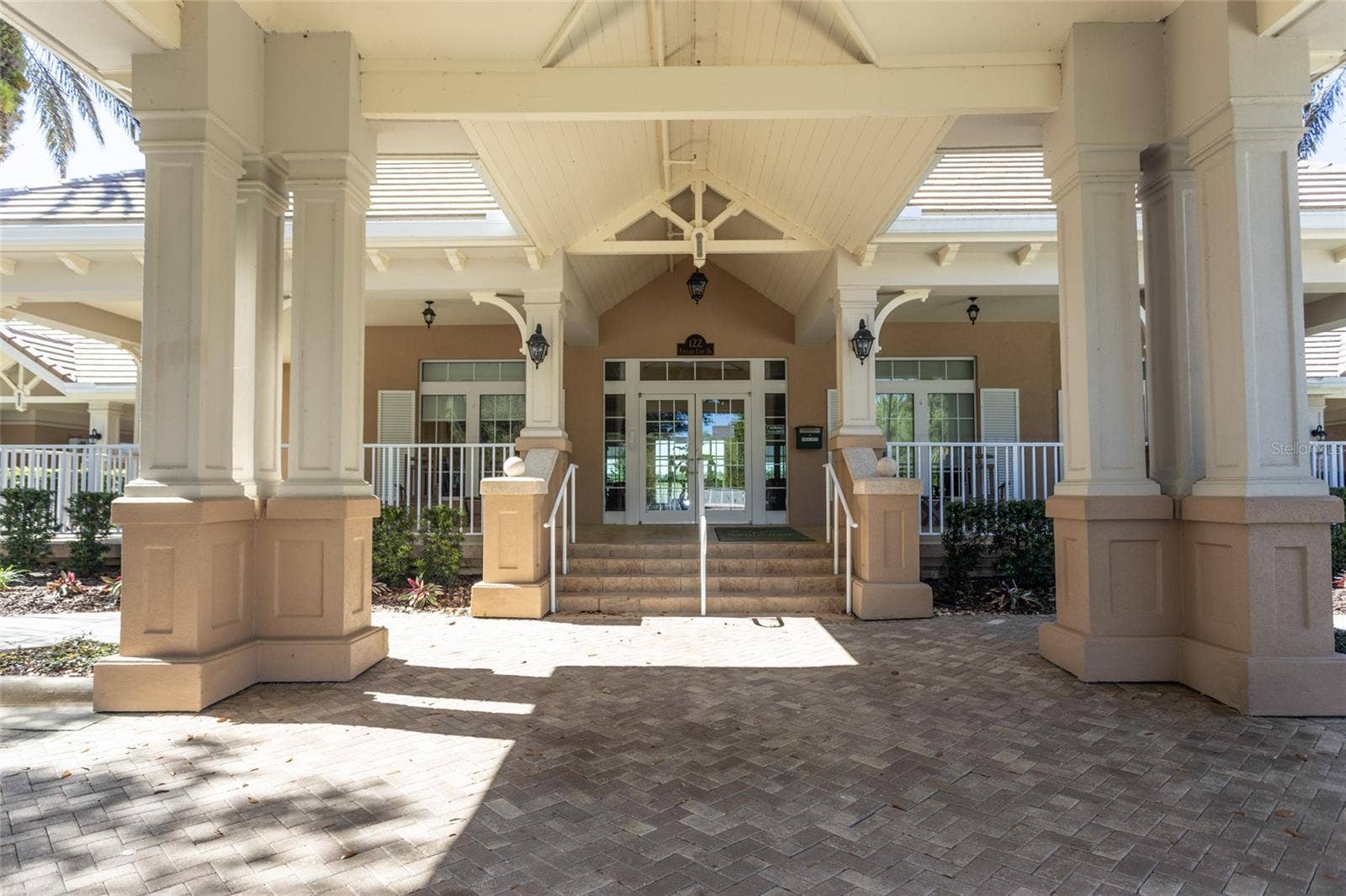 100 EMERALD LAKE DRIVE, Palm Coast, FL 32137 100 EMERALD LAKE DRIVE, Palm Coast, FL 32137