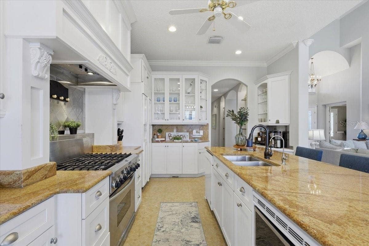 100 EMERALD LAKE DRIVE, Palm Coast, FL 32137 100 EMERALD LAKE DRIVE, Palm Coast, FL 32137