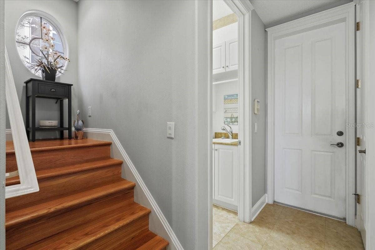 100 EMERALD LAKE DRIVE, Palm Coast, FL 32137 100 EMERALD LAKE DRIVE, Palm Coast, FL 32137