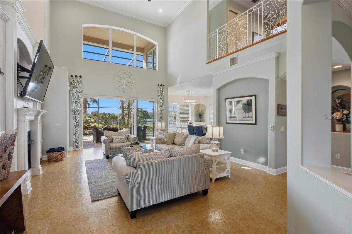100 EMERALD LAKE DRIVE, Palm Coast, FL 32137 100 EMERALD LAKE DRIVE, Palm Coast, FL 32137
