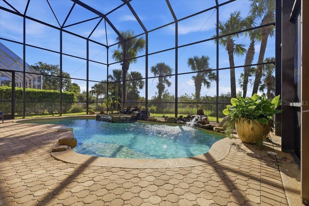 100 EMERALD LAKE DRIVE, Palm Coast, FL 32137 100 EMERALD LAKE DRIVE, Palm Coast, FL 32137