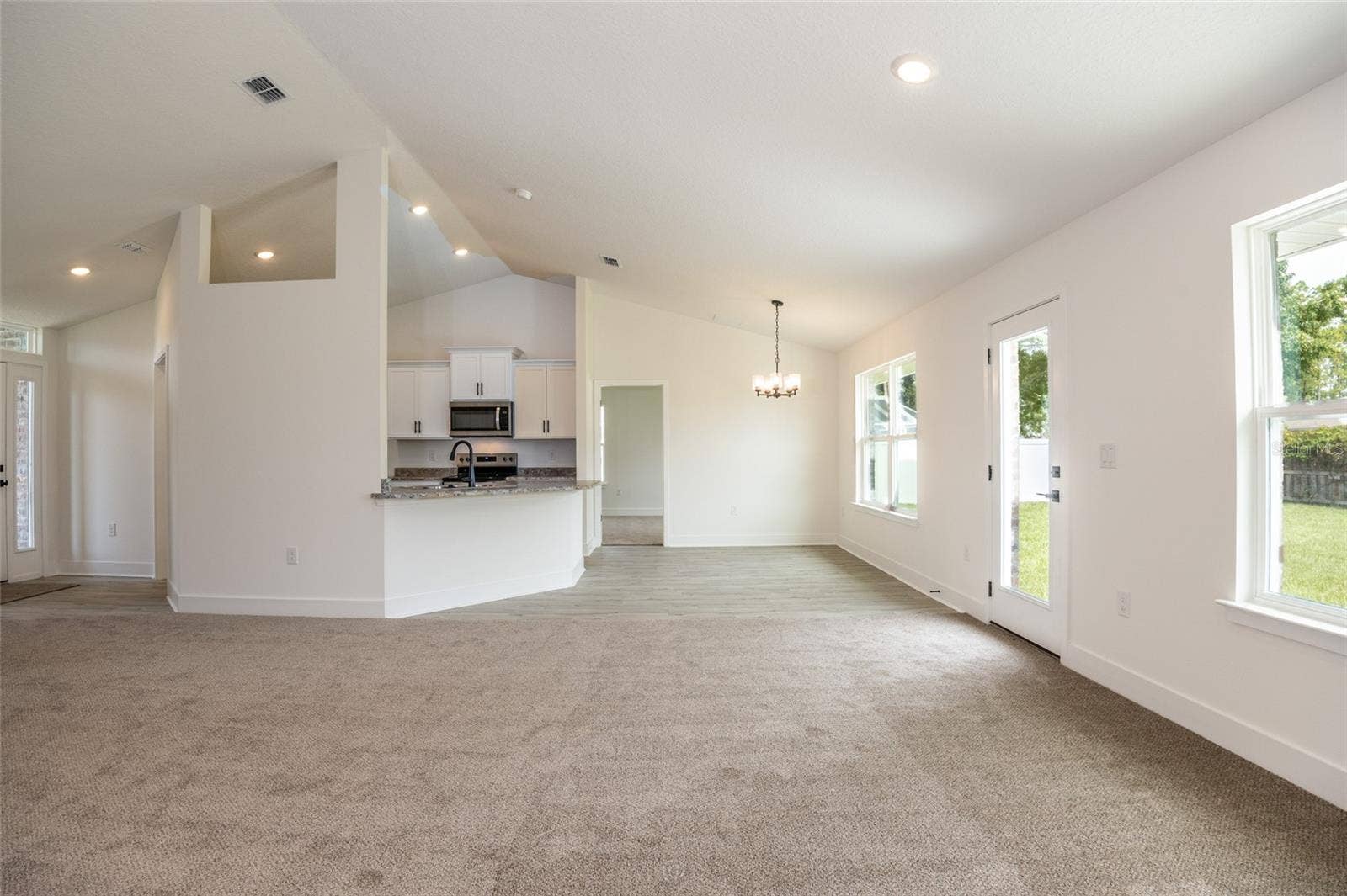 11 SEXTON PLACE, Palm Coast, FL 32164 11 SEXTON PLACE, Palm Coast, FL 32164