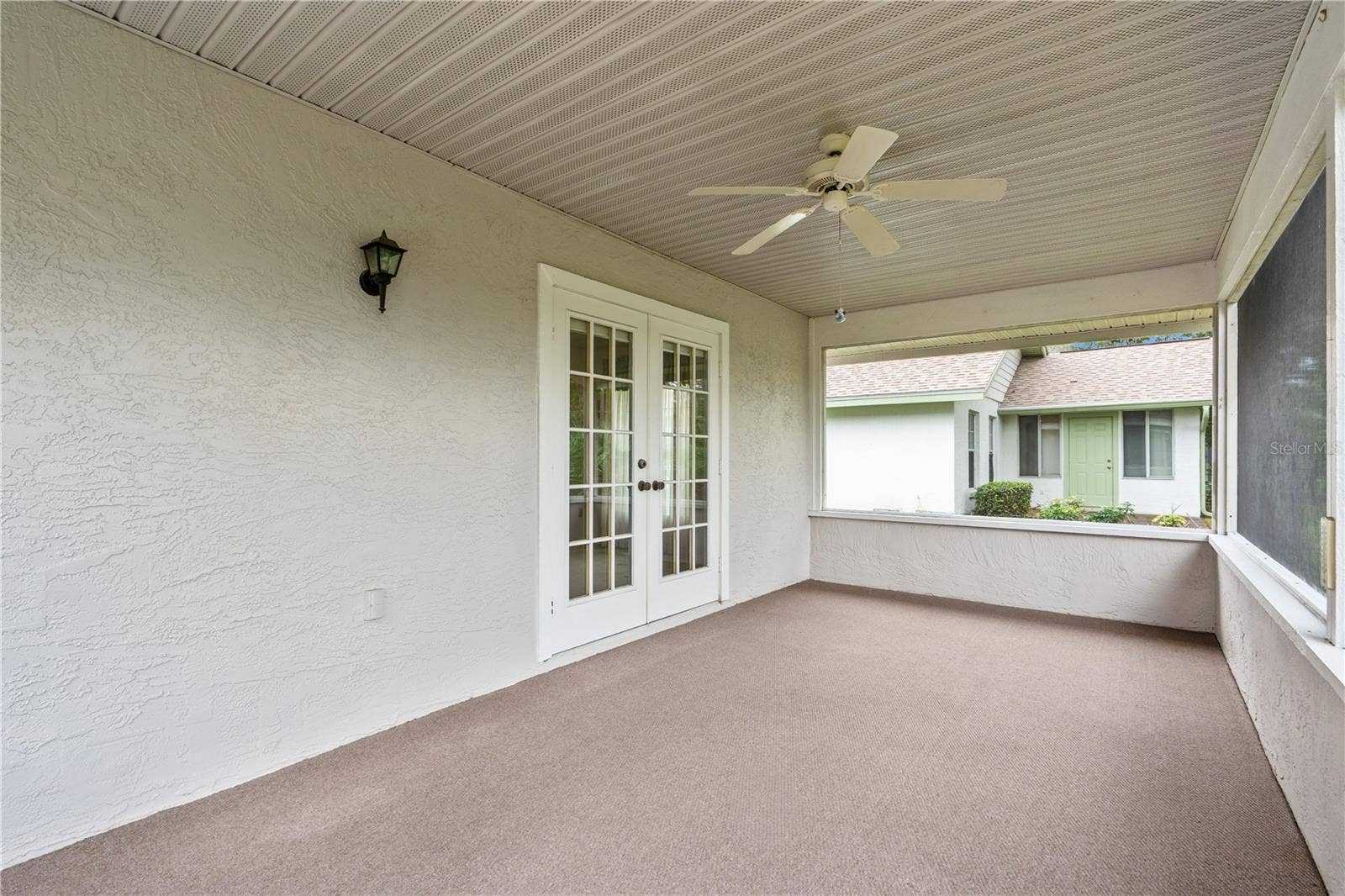 245 GLENBRIAR CIRCLE, Daytona Beach, FL 32114 Large Porch - 10'X19'