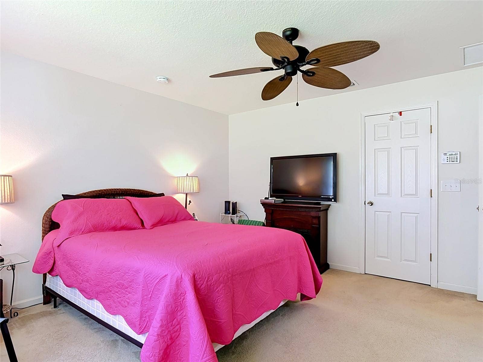 19 POPPY LANE, Palm Coast, FL 32164 19 POPPY LANE, Palm Coast, FL 32164