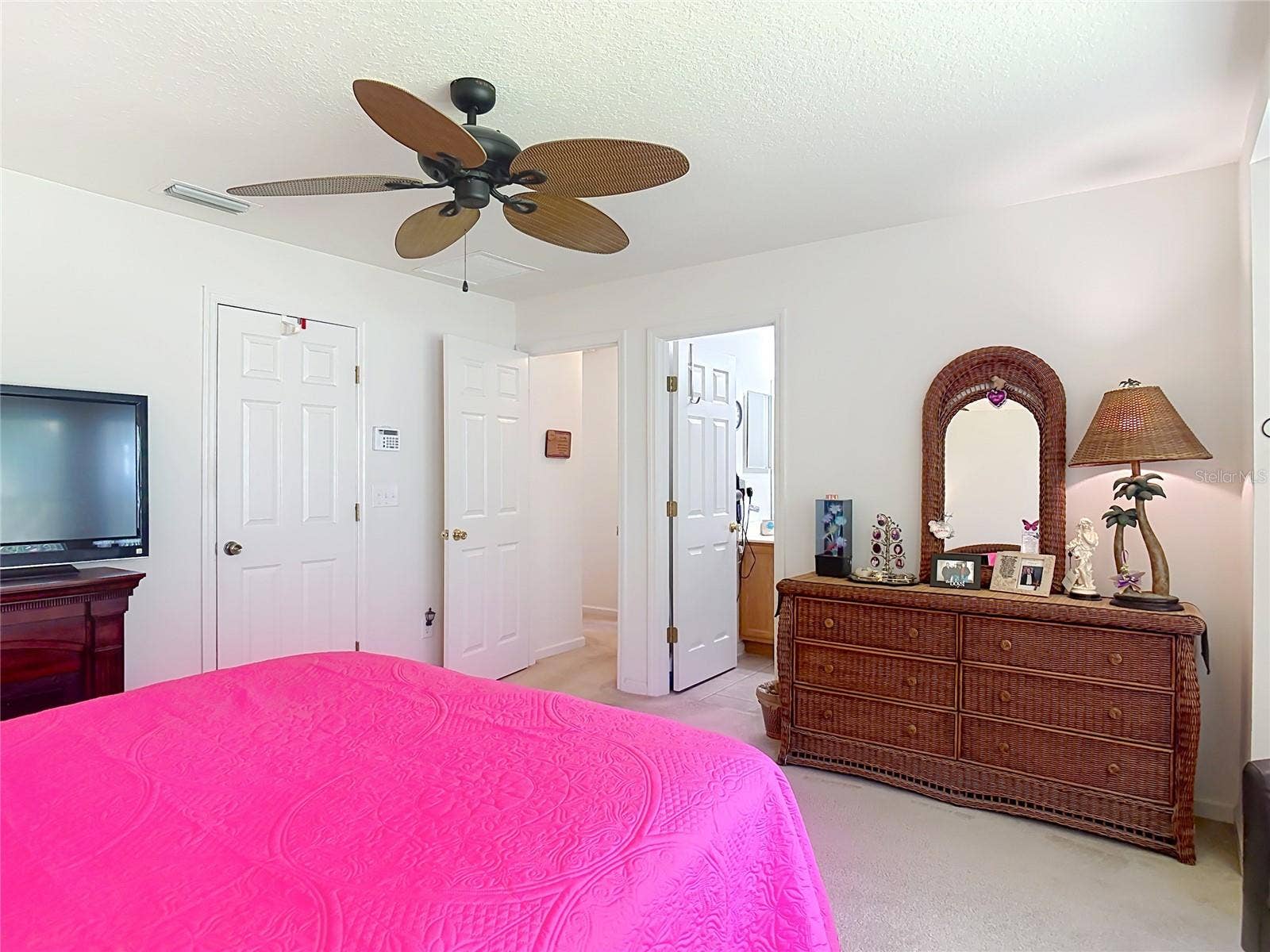 19 POPPY LANE, Palm Coast, FL 32164 19 POPPY LANE, Palm Coast, FL 32164