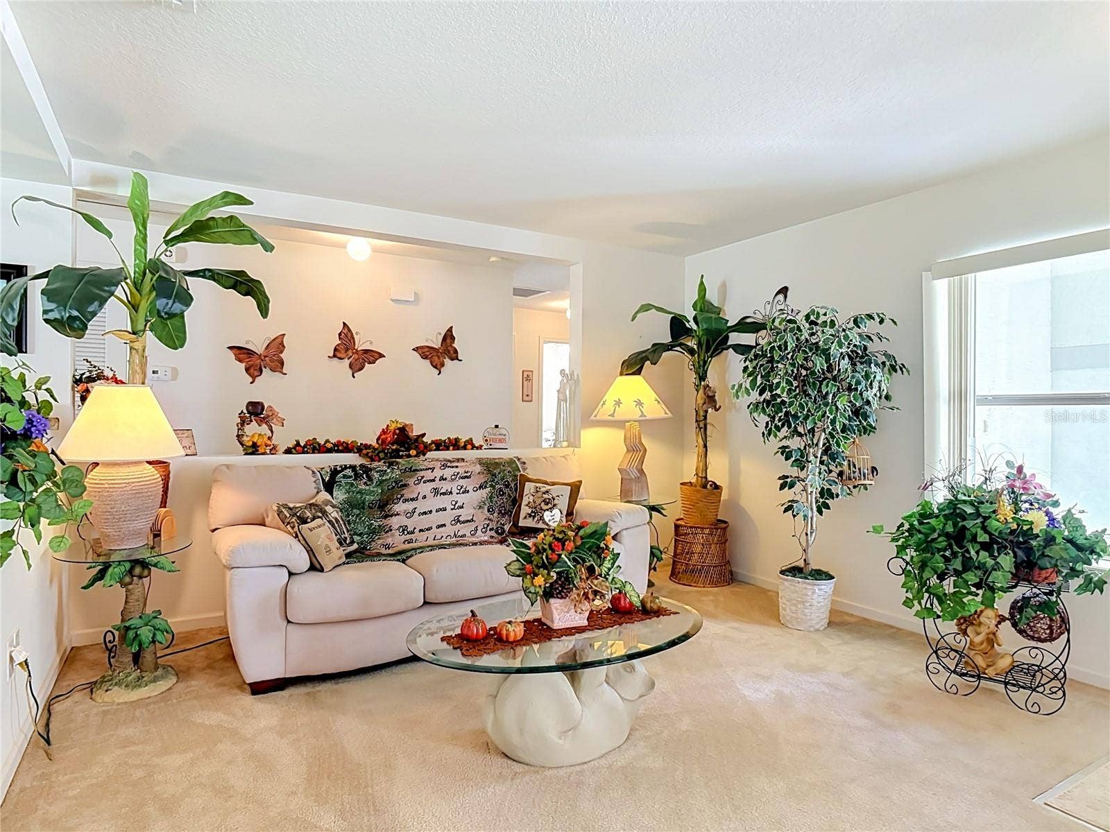 19 POPPY LANE, Palm Coast, FL 32164 19 POPPY LANE, Palm Coast, FL 32164