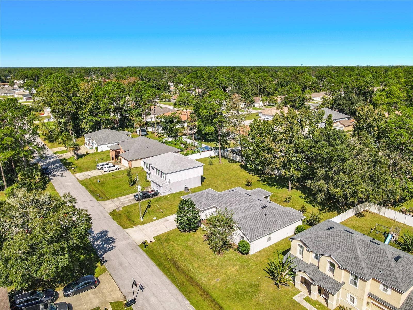 19 POPPY LANE, Palm Coast, FL 32164 19 POPPY LANE, Palm Coast, FL 32164