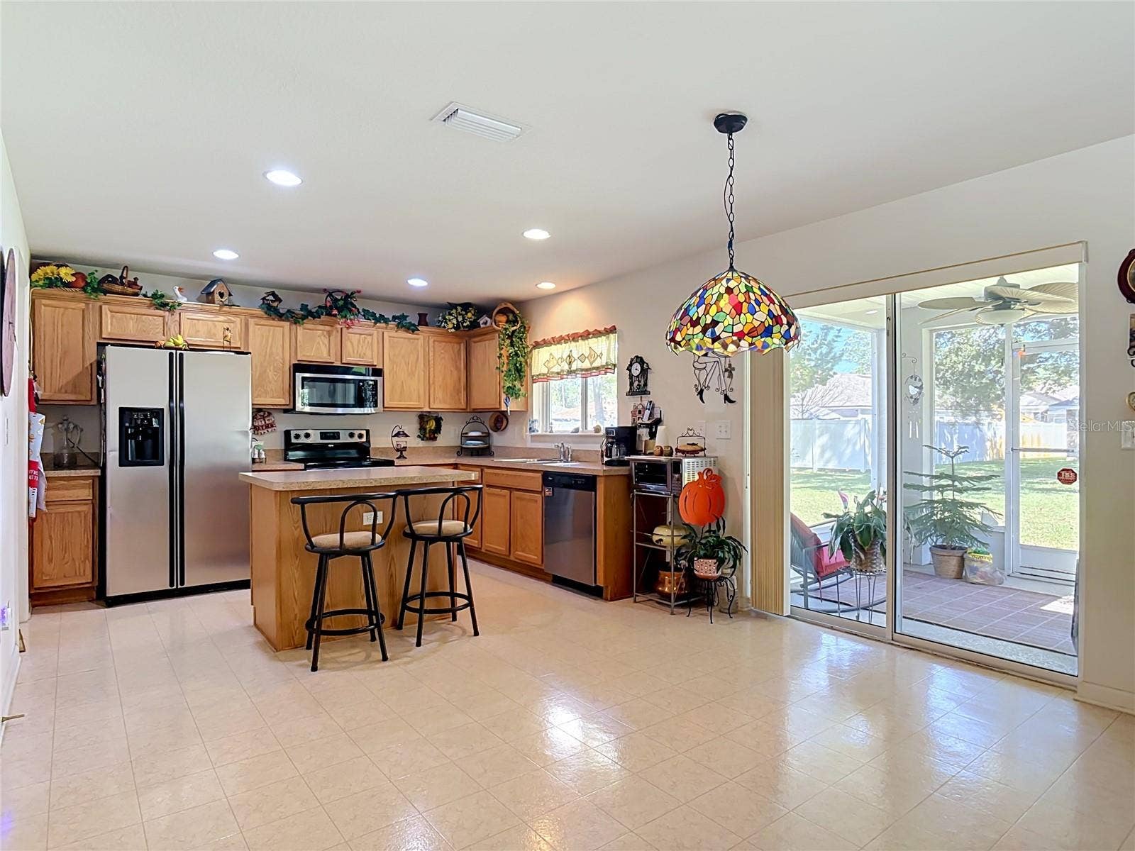 19 POPPY LANE, Palm Coast, FL 32164 19 POPPY LANE, Palm Coast, FL 32164