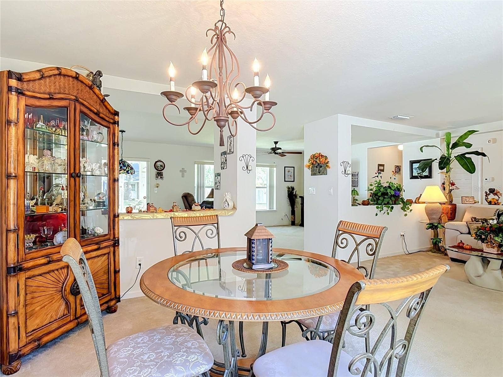 19 POPPY LANE, Palm Coast, FL 32164 19 POPPY LANE, Palm Coast, FL 32164