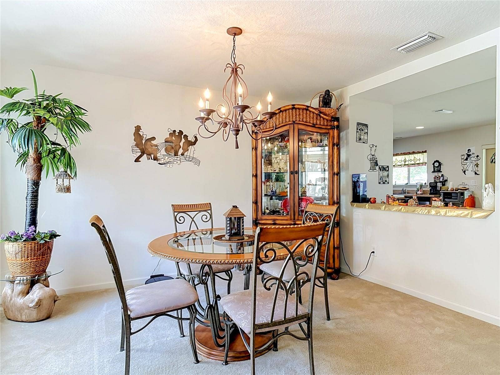 19 POPPY LANE, Palm Coast, FL 32164 19 POPPY LANE, Palm Coast, FL 32164