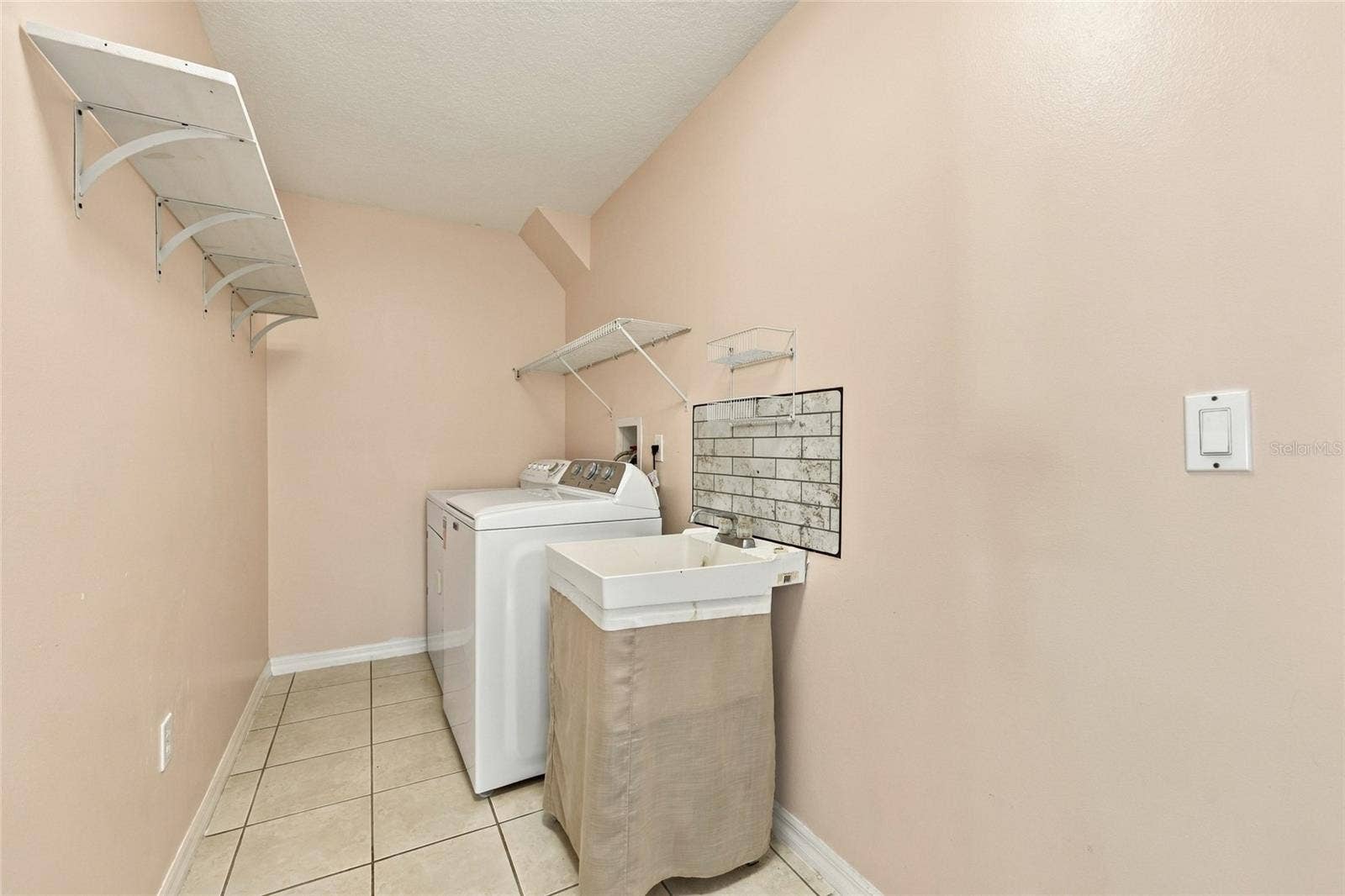 35 RICHLAND LANE, Palm Coast, FL 32164