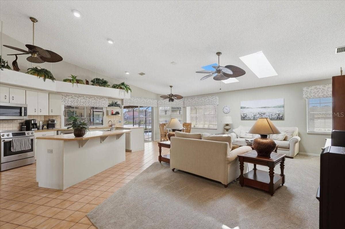 5 CHERRYTREE COURT, Palm Coast, FL 32137 5 CHERRYTREE COURT, Palm Coast, FL 32137