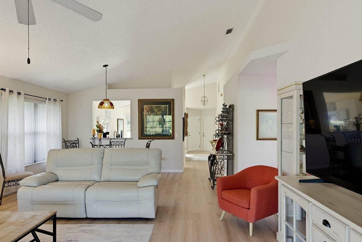 109 MORNING DOVE COURT, Daytona Beach, FL 32119 109 MORNING DOVE COURT, Daytona Beach, FL 32119