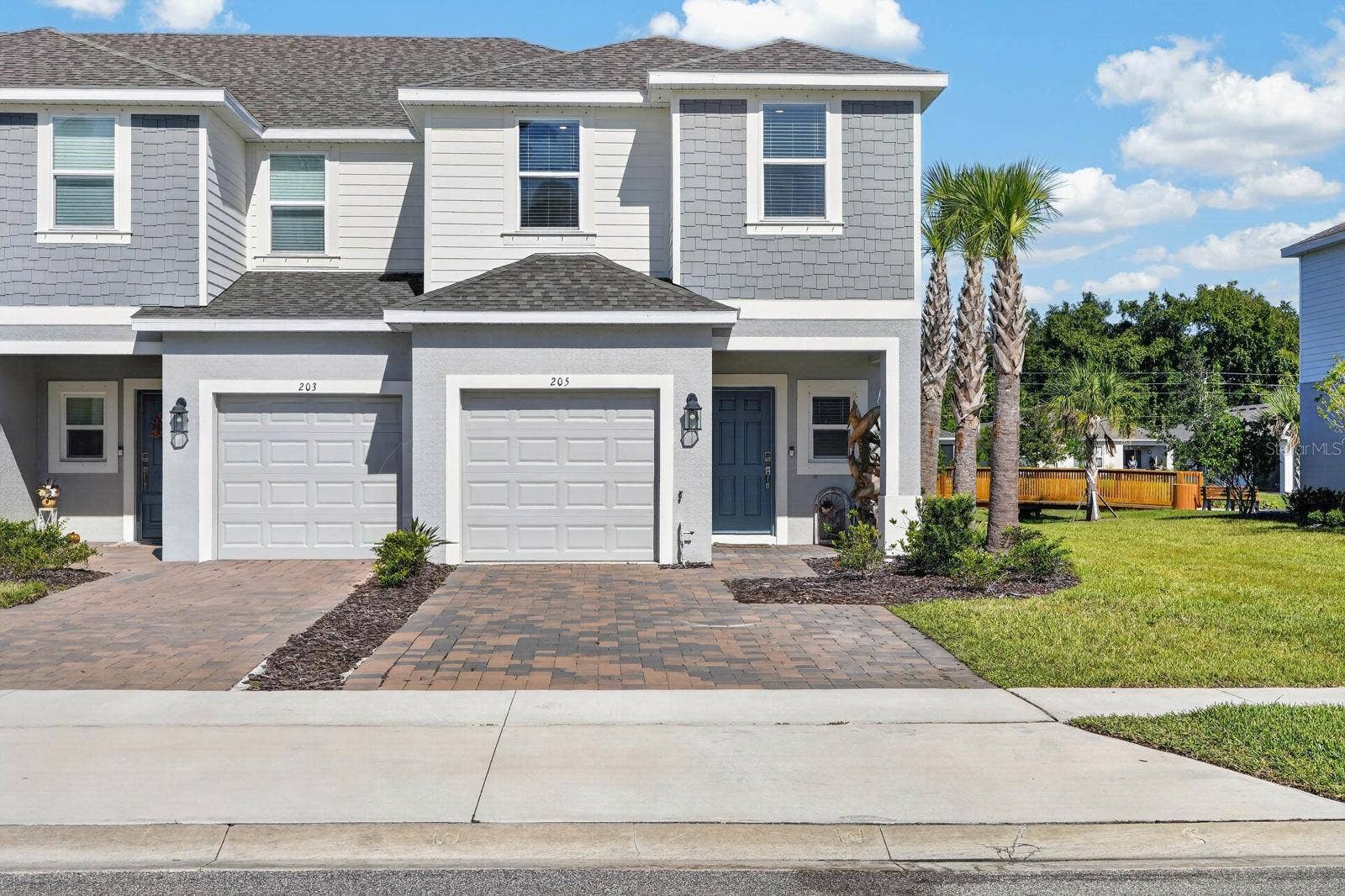 205 RIVER FRONT WAY, Edgewater, FL 32141 Welcome Home!