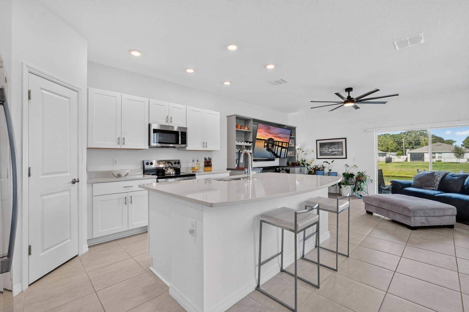 205 RIVER FRONT WAY, Edgewater, FL 32141 205 RIVER FRONT WAY, Edgewater, FL 32141