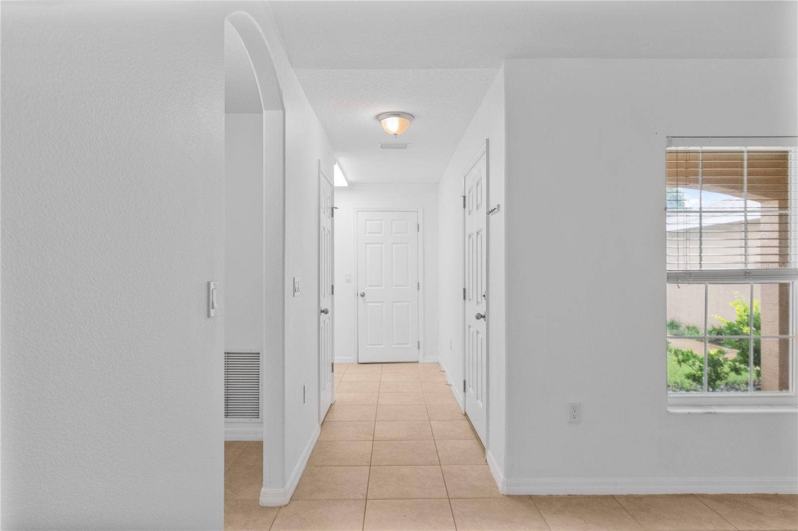 20 RAINSTONE LANE, Palm Coast, FL 32164 20 RAINSTONE LANE, Palm Coast, FL 32164