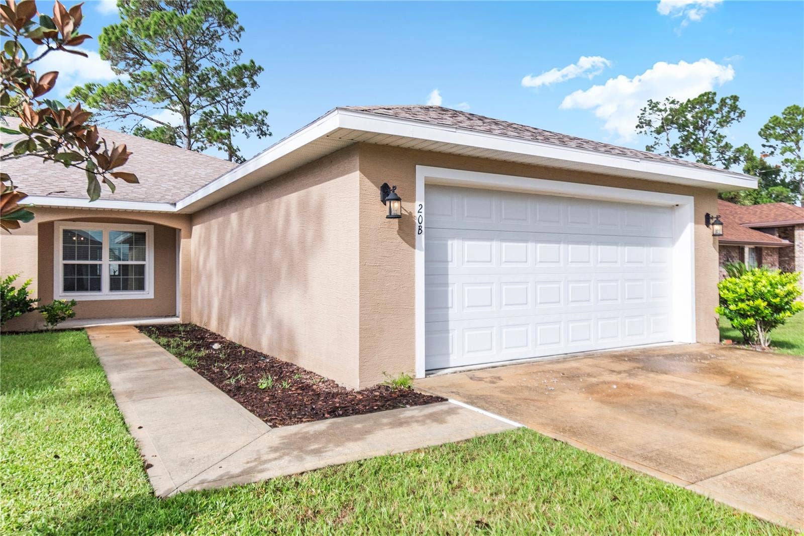 20 RAINSTONE LANE, Palm Coast, FL 32164 20 RAINSTONE LANE, Palm Coast, FL 32164