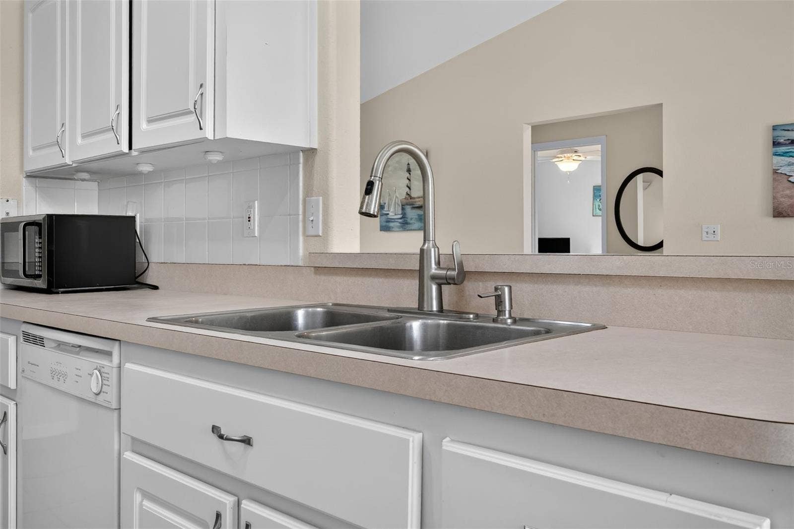 206 HERNANDEZ AVENUE, Ormond Beach, FL 32174 206 HERNANDEZ AVENUE, Ormond Beach, FL 32174