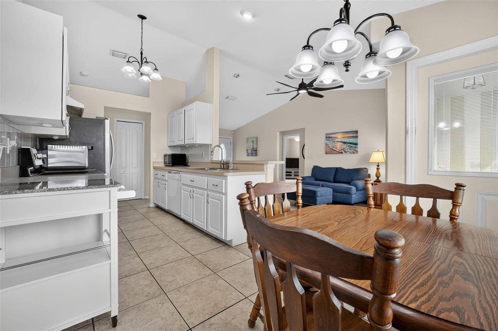 206 HERNANDEZ AVENUE, Ormond Beach, FL 32174 206 HERNANDEZ AVENUE, Ormond Beach, FL 32174
