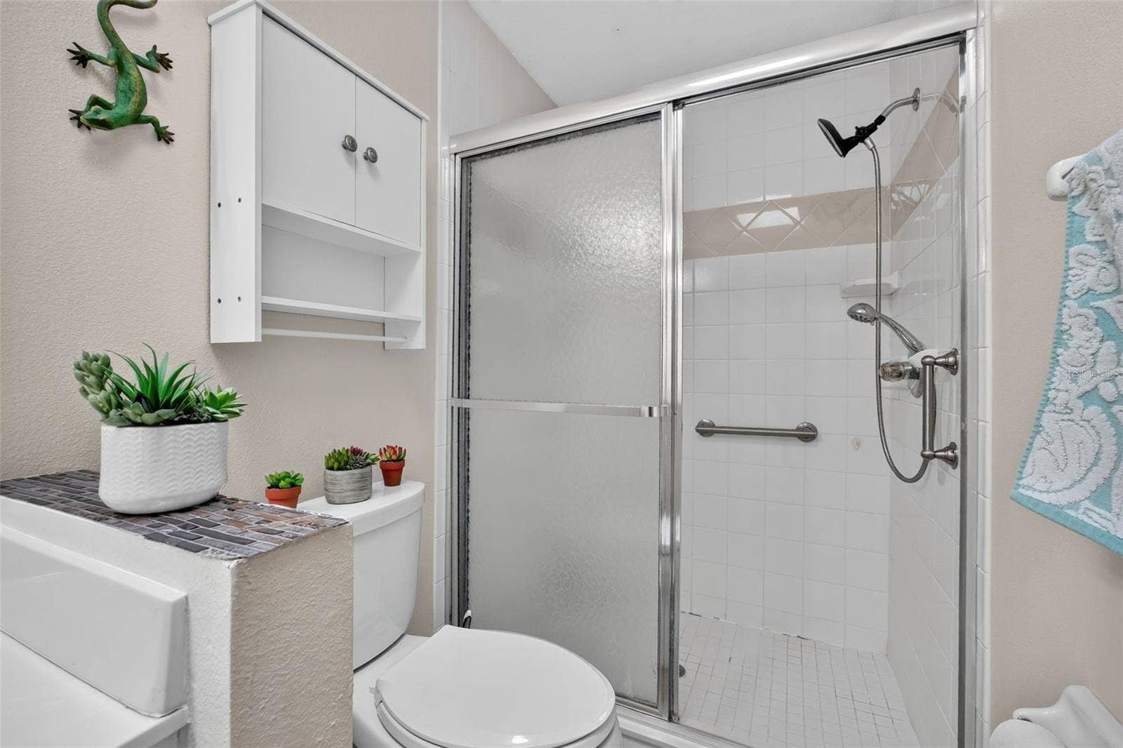 206 HERNANDEZ AVENUE, Ormond Beach, FL 32174 206 HERNANDEZ AVENUE, Ormond Beach, FL 32174