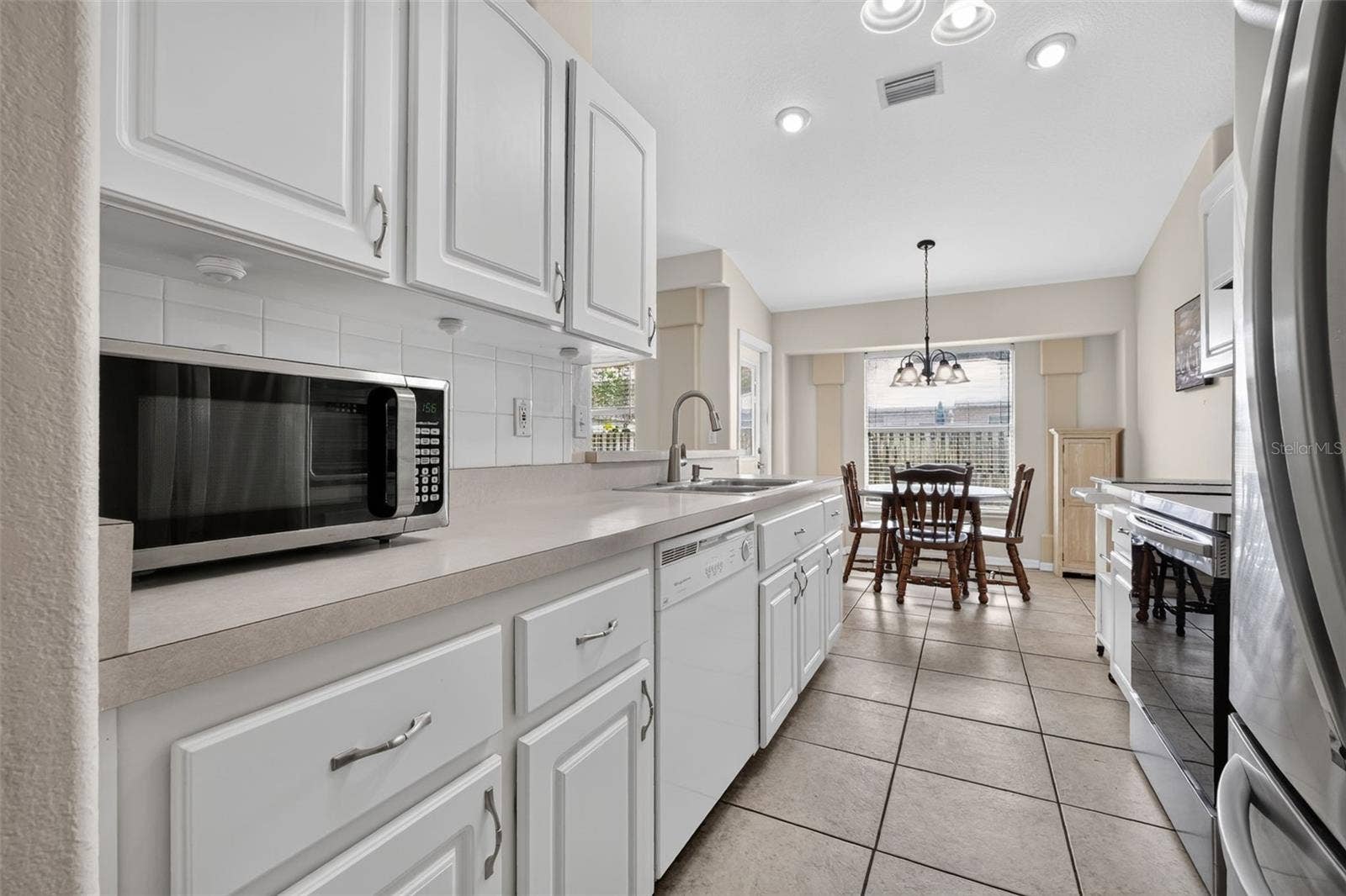 206 HERNANDEZ AVENUE, Ormond Beach, FL 32174 206 HERNANDEZ AVENUE, Ormond Beach, FL 32174