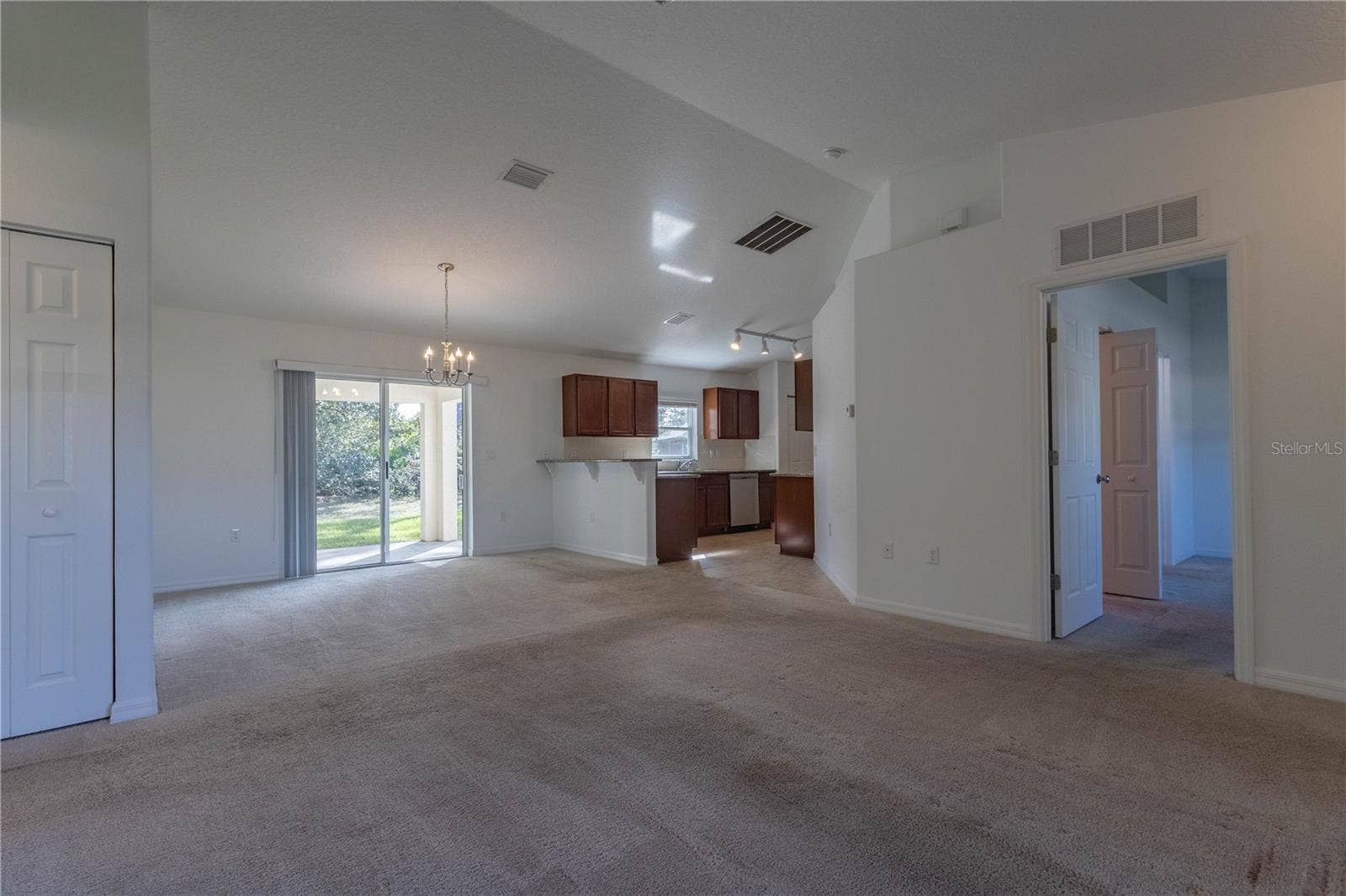 21 WHETSTONE LANE, Palm Coast, FL 32164