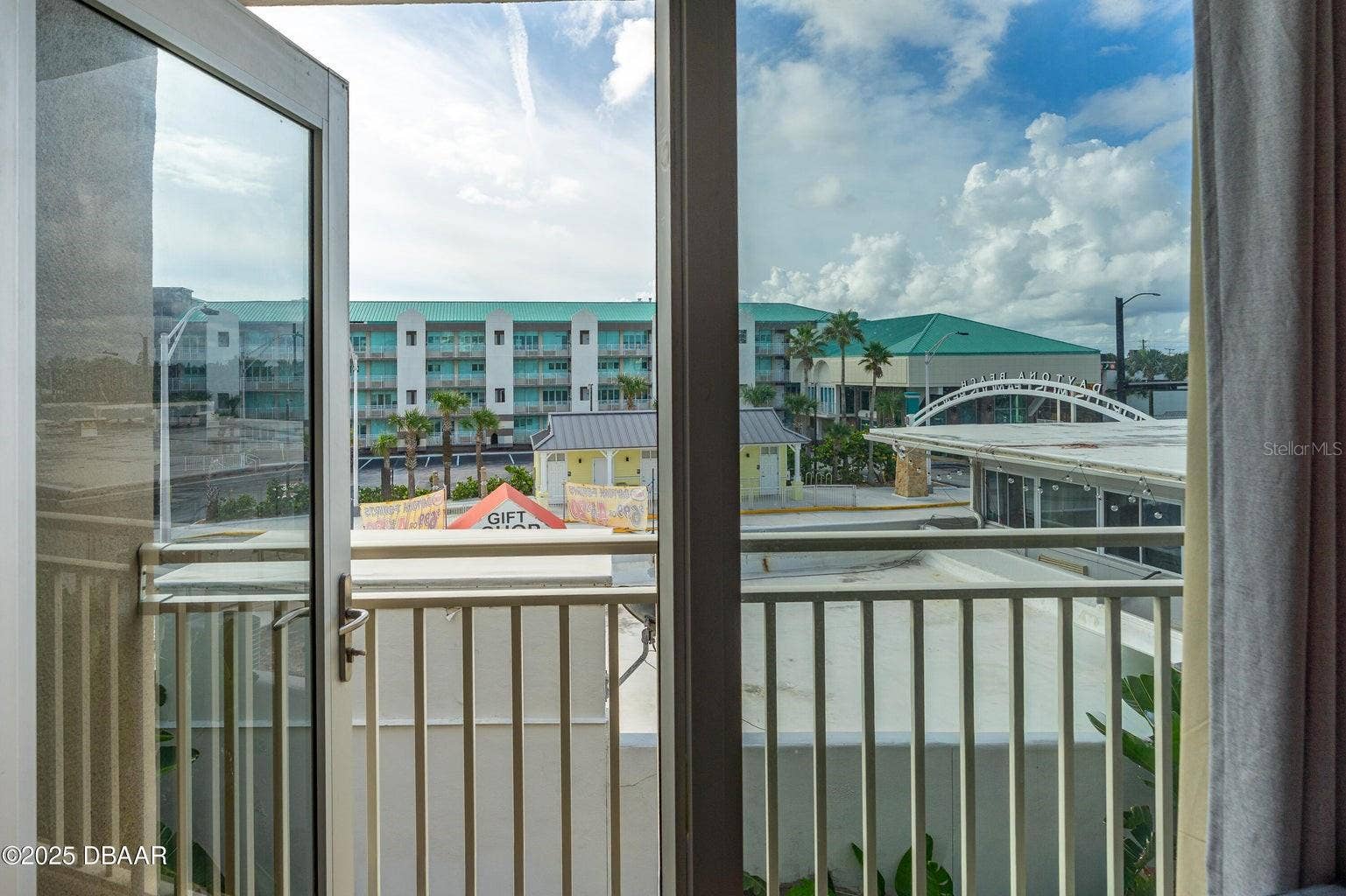 219 S ATLANTIC AVENUE, #333, Daytona Beach, FL 32118 219 S ATLANTIC AVENUE, #333, Daytona Beach, FL 32118