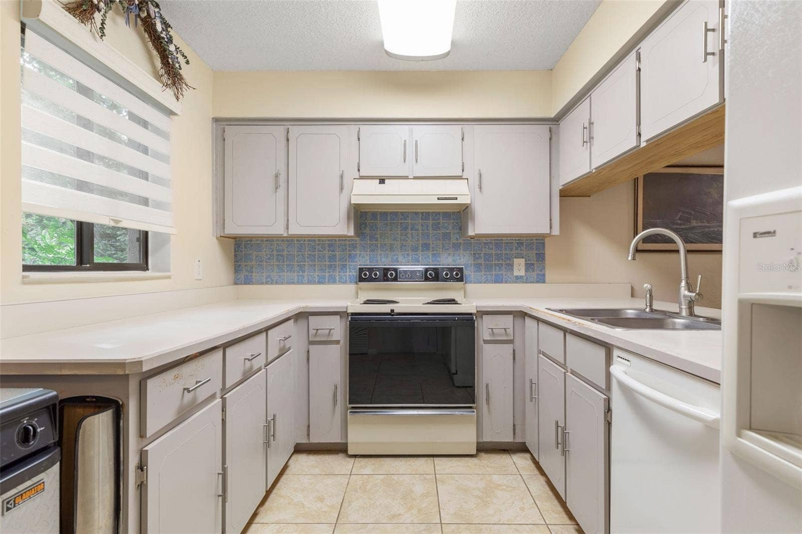 18 WINDERMERE PLACE, Palm Coast, FL 32164 18 WINDERMERE PLACE, Palm Coast, FL 32164