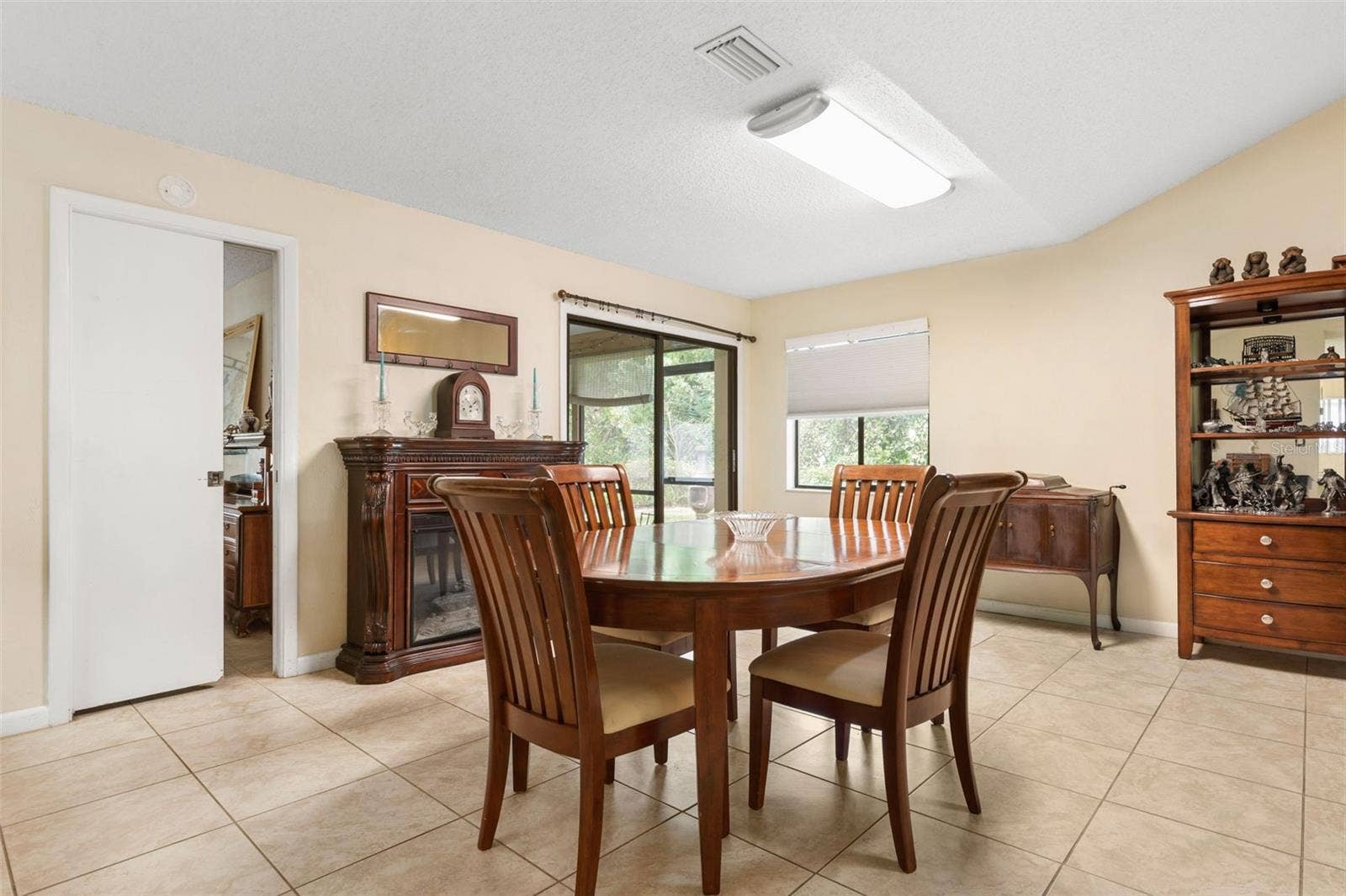18 WINDERMERE PLACE, Palm Coast, FL 32164 18 WINDERMERE PLACE, Palm Coast, FL 32164