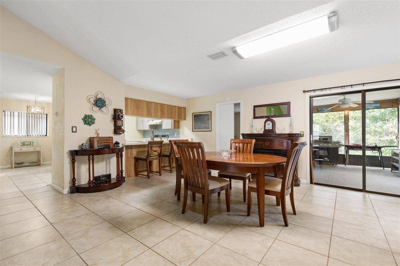 18 WINDERMERE PLACE, Palm Coast, FL 32164 18 WINDERMERE PLACE, Palm Coast, FL 32164