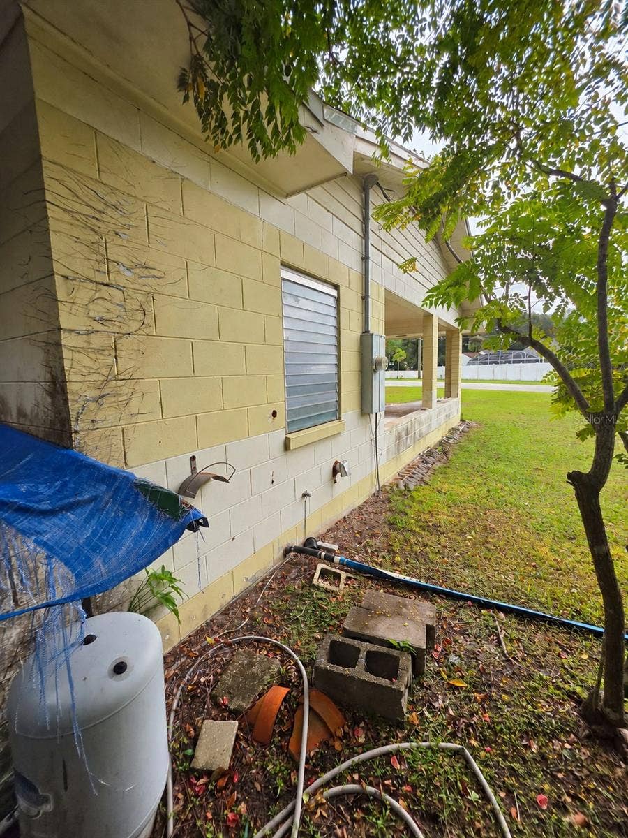 1265 E MINNESOTA AVENUE, Deland, FL 32724 1265 E MINNESOTA AVENUE, Deland, FL 32724