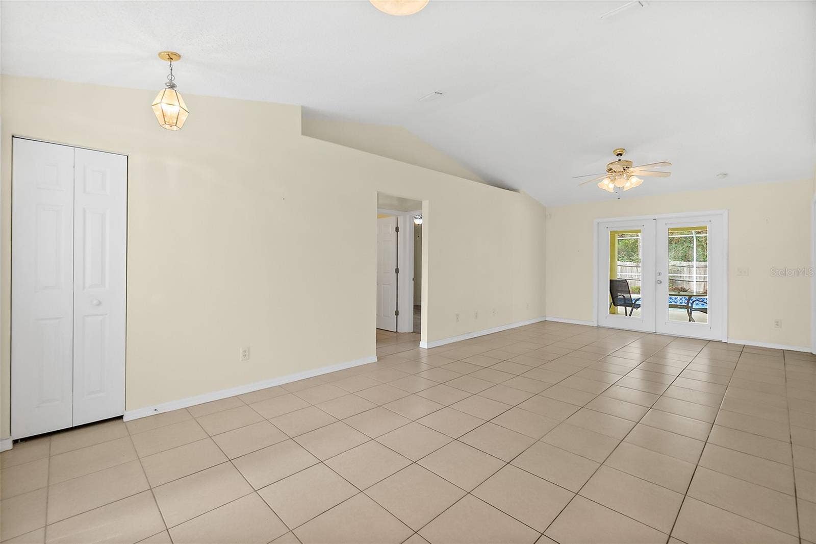 16 SLUMBER MEADOW TRAIL, Palm Coast, FL 32164 Living Room
