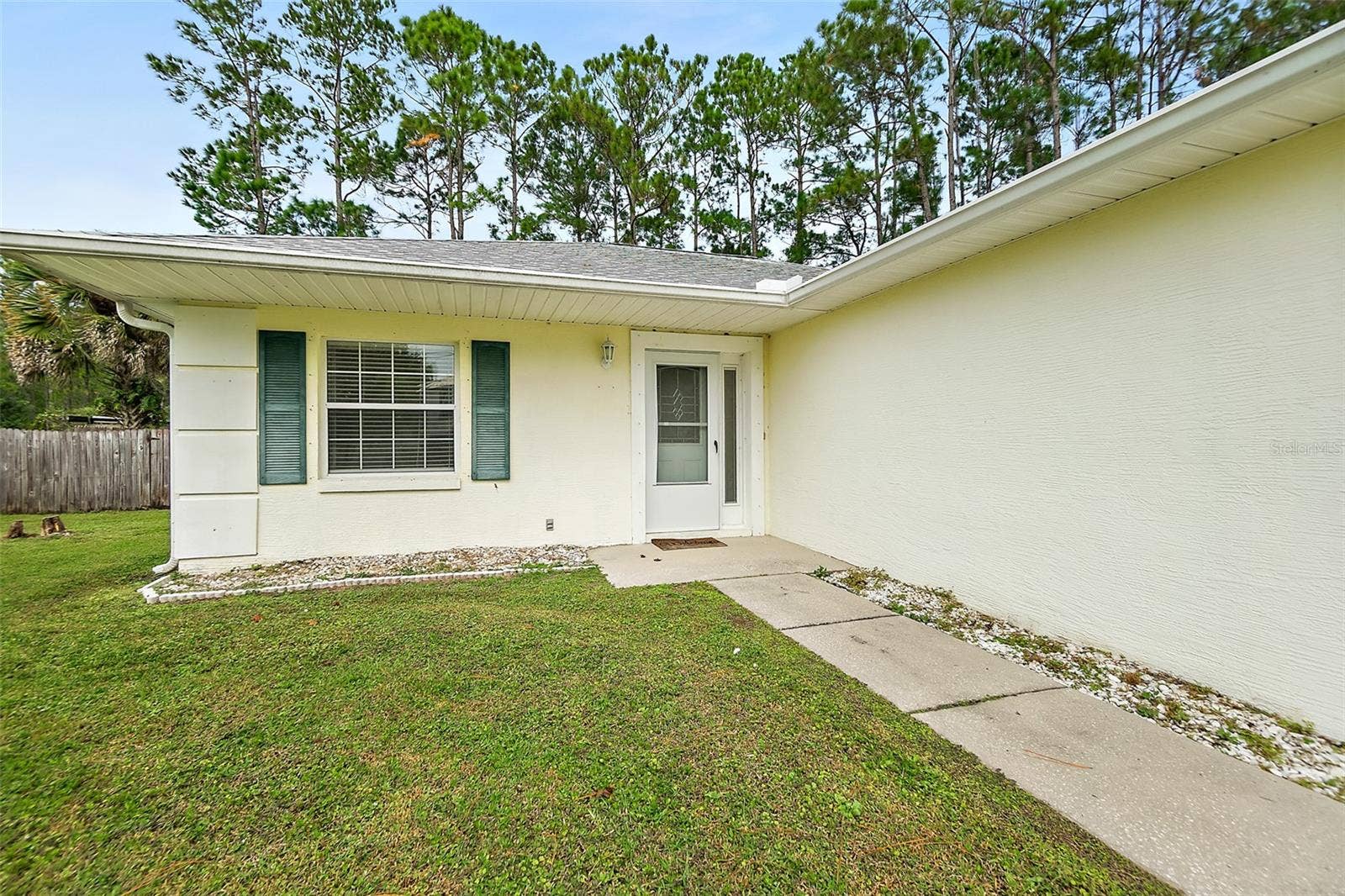 16 SLUMBER MEADOW TRAIL, Palm Coast, FL 32164 16 SLUMBER MEADOW TRAIL, Palm Coast, FL 32164