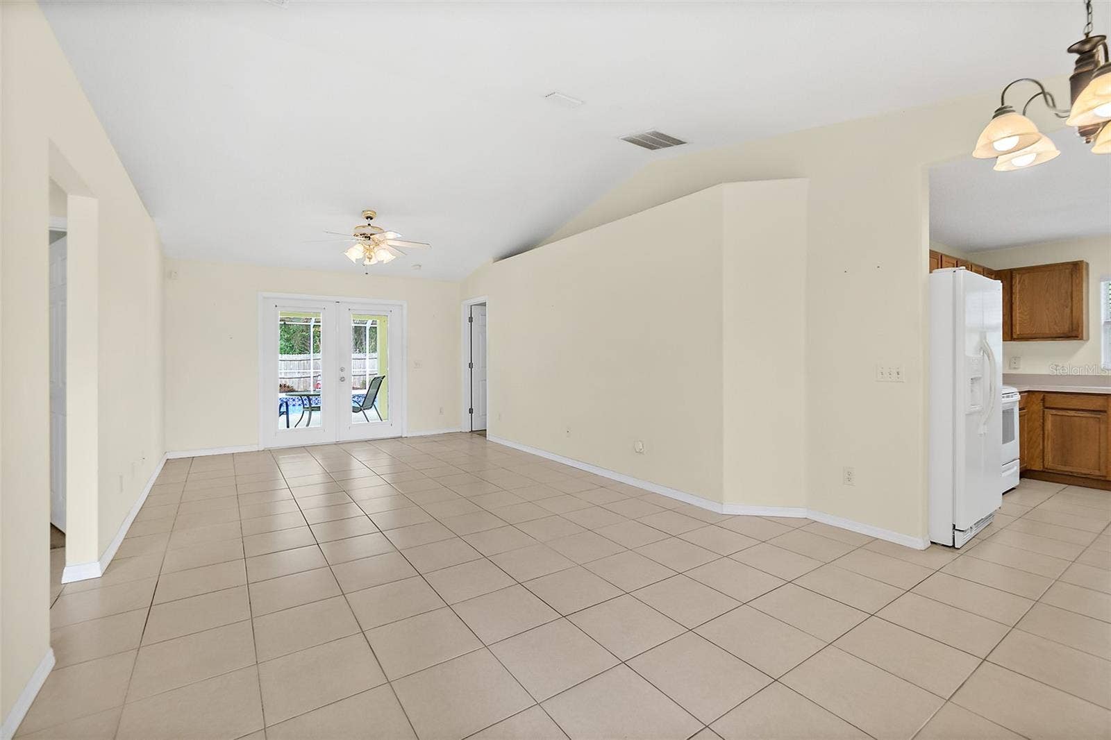 16 SLUMBER MEADOW TRAIL, Palm Coast, FL 32164 16 SLUMBER MEADOW TRAIL, Palm Coast, FL 32164