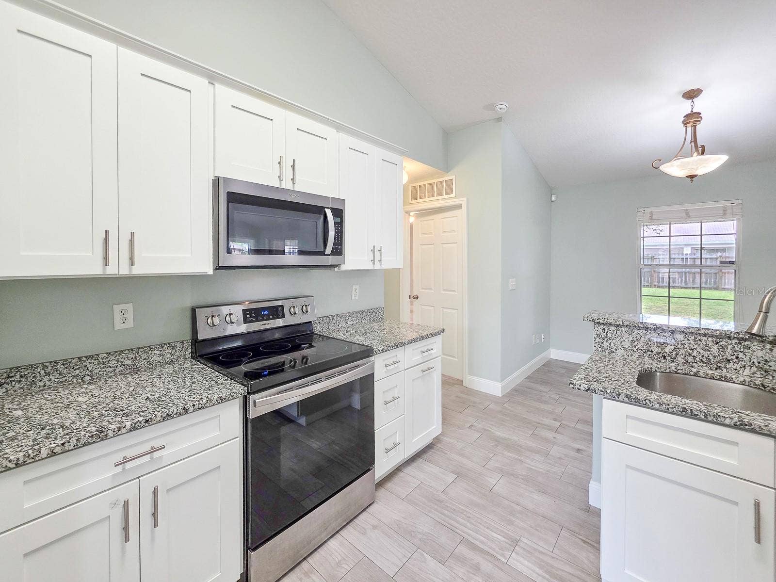 4 LLOWICK COURT, Palm Coast, FL 32164 4 LLOWICK COURT, Palm Coast, FL 32164