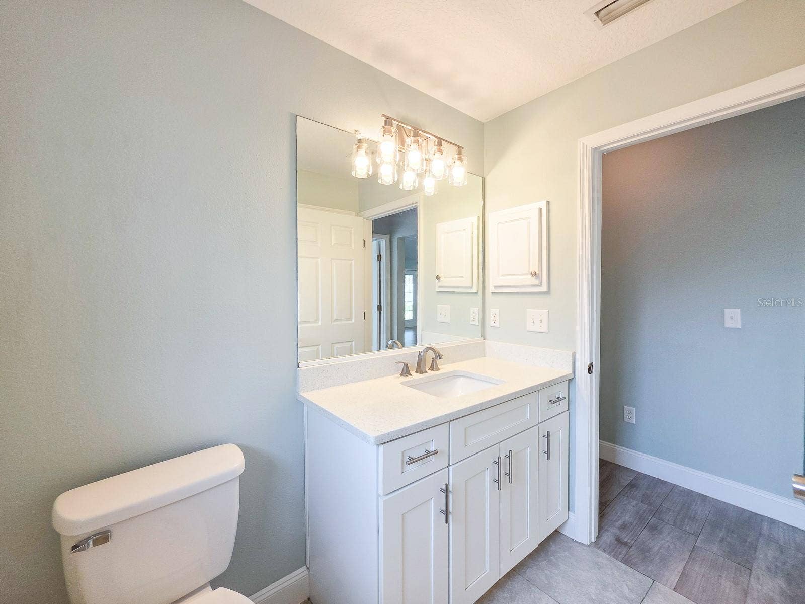 4 LLOWICK COURT, Palm Coast, FL 32164 4 LLOWICK COURT, Palm Coast, FL 32164