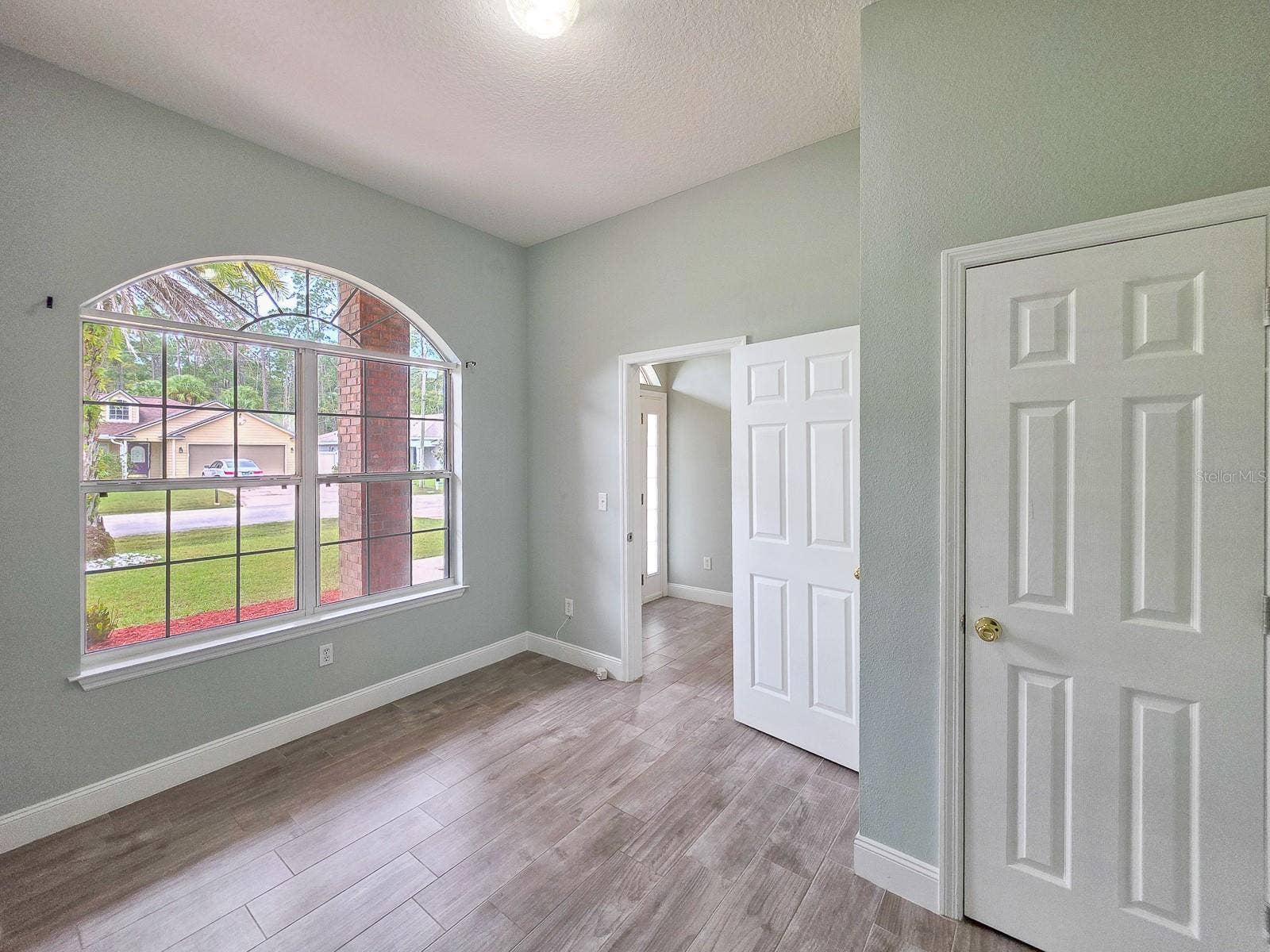 4 LLOWICK COURT, Palm Coast, FL 32164 4 LLOWICK COURT, Palm Coast, FL 32164