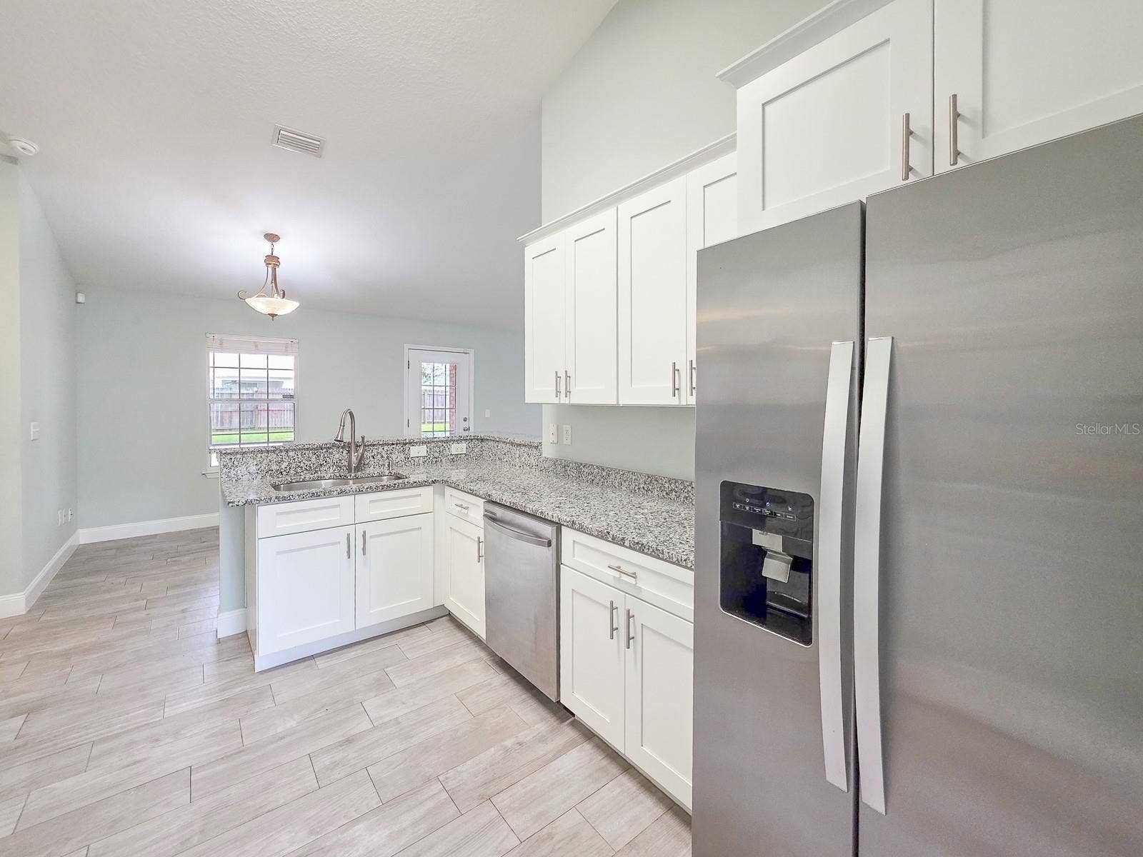 4 LLOWICK COURT, Palm Coast, FL 32164 4 LLOWICK COURT, Palm Coast, FL 32164