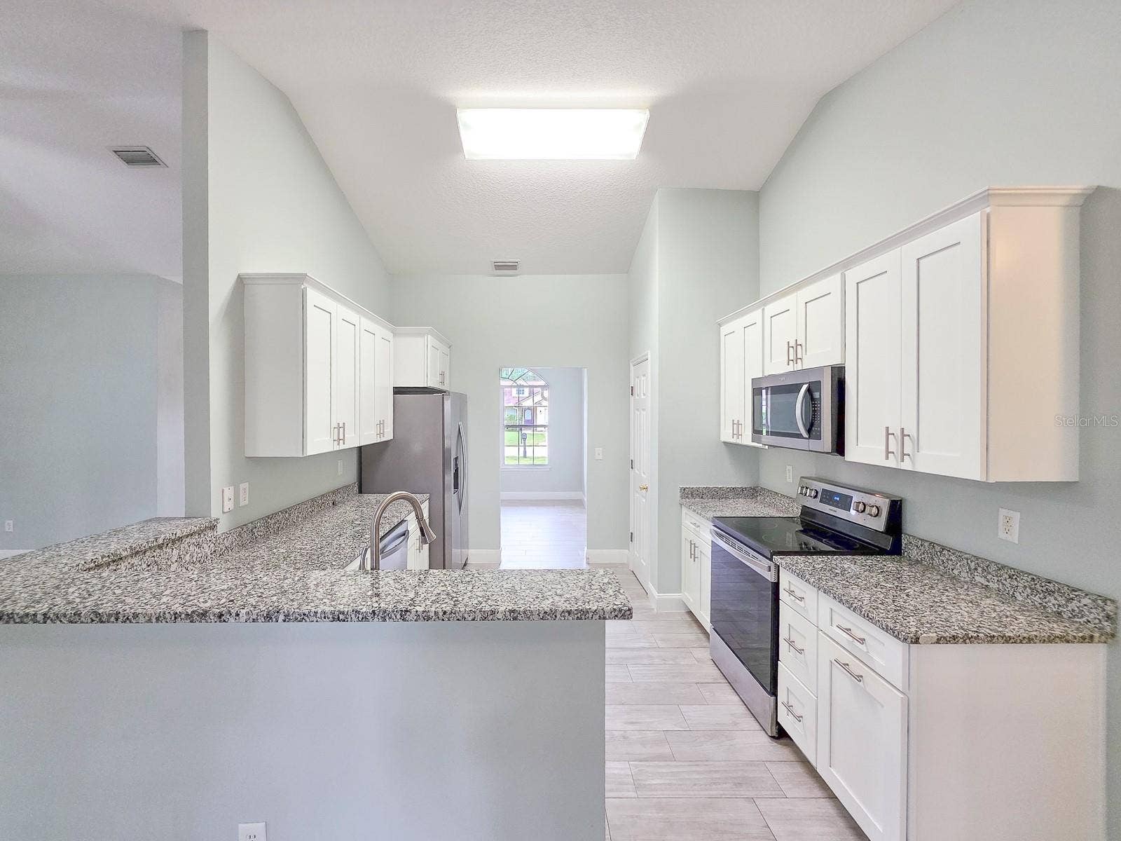 4 LLOWICK COURT, Palm Coast, FL 32164 4 LLOWICK COURT, Palm Coast, FL 32164