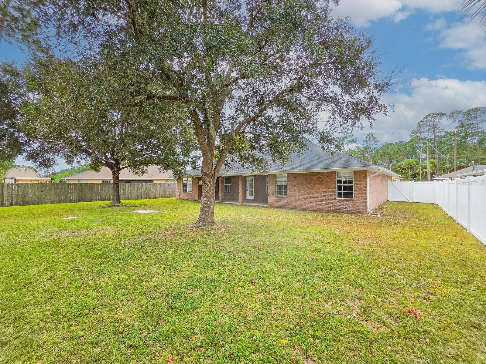 4 LLOWICK COURT, Palm Coast, FL 32164 4 LLOWICK COURT, Palm Coast, FL 32164