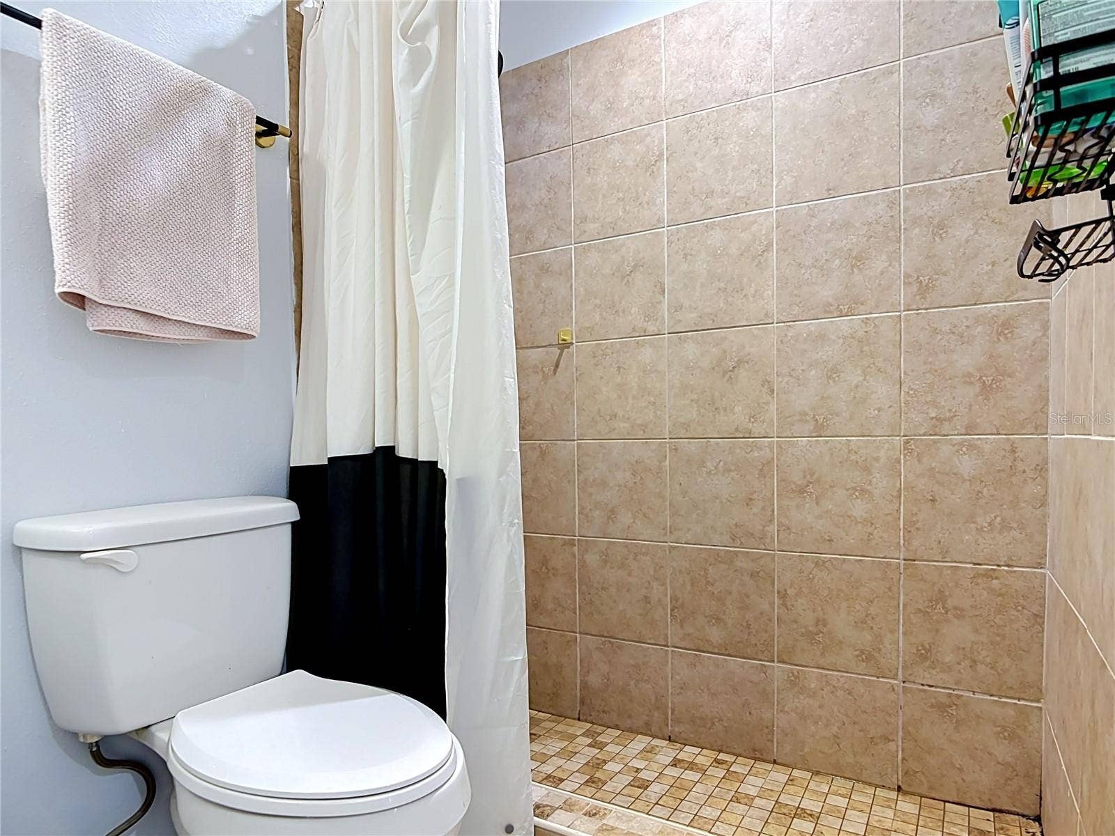 5 BAY POINTE DRIVE, Ormond Beach, FL 32174 5 BAY POINTE DRIVE, Ormond Beach, FL 32174