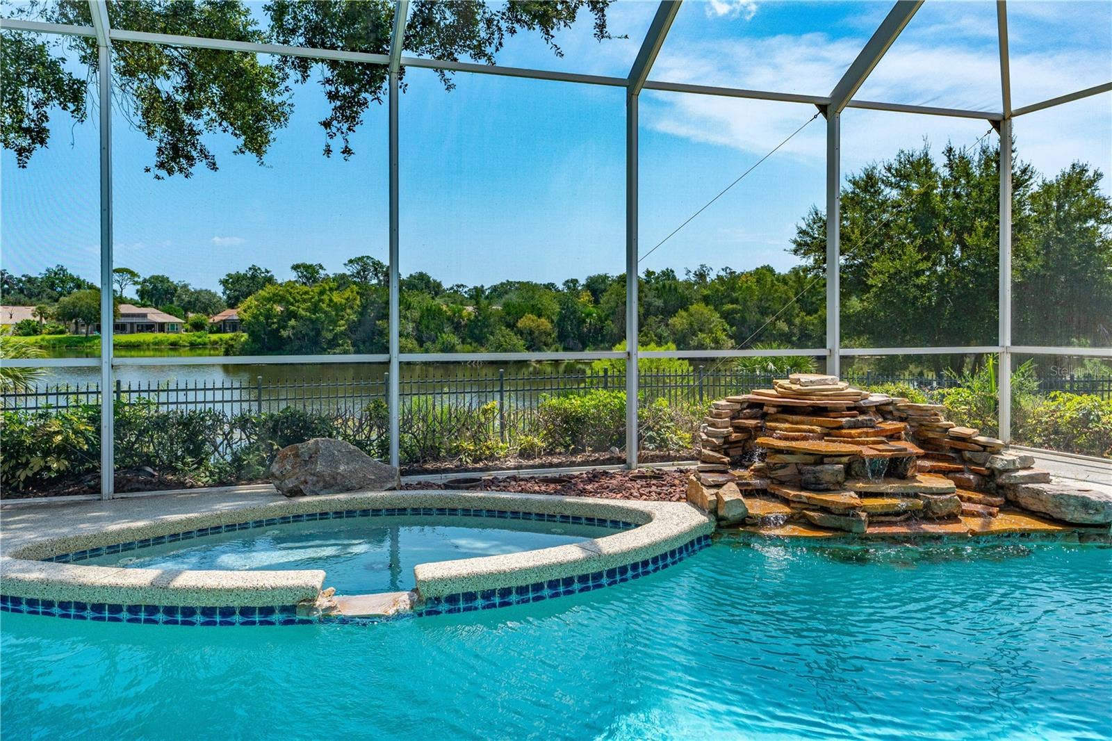 19 LAKECLIFF DRIVE, Ormond Beach, FL 32174 19 LAKECLIFF DRIVE, Ormond Beach, FL 32174