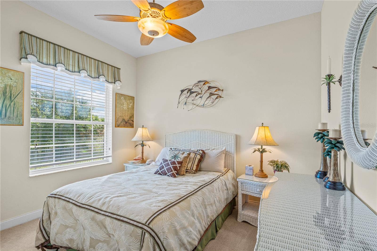 19 LAKECLIFF DRIVE, Ormond Beach, FL 32174 19 LAKECLIFF DRIVE, Ormond Beach, FL 32174